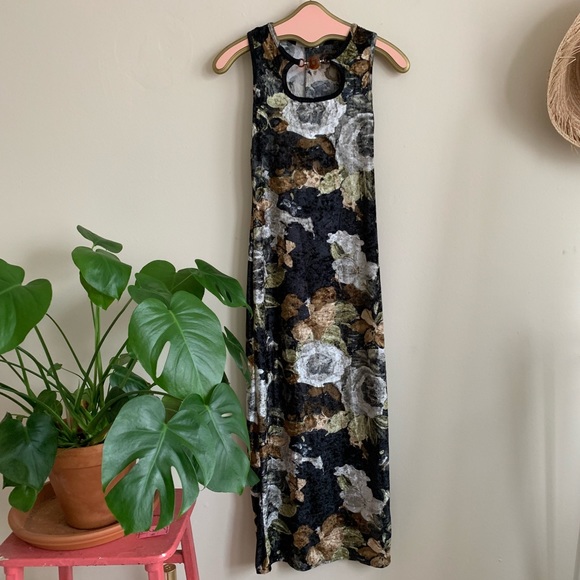 Vintage Dresses & Skirts - VTG 90’s Velvet Floral Maxi Dress w Keyhole